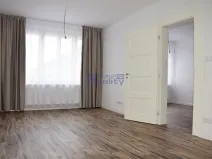 Pronájem bytu 2+kk, Pardubice, Staňkova, 58 m2