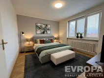 Prodej bytu 3+1, Plzeň - Jižní Předměstí, Brožíkova, 85 m2