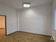 Pronájem kanceláře, Sokolov, nábřeží Petra Bezruče, 25 m2