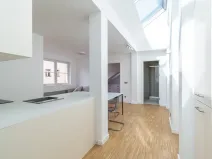 Pronájem bytu 2+kk, Praha - Nové Město, Zlatnická, 48 m2