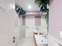 Prodej obchodního prostoru, Praha - Smíchov, Kmochova, 170 m2