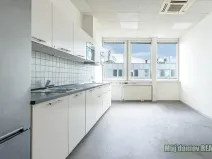 Pronájem kanceláře, Praha - Strašnice, V olšinách, 100 m2
