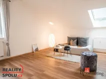 Prodej bytu 2+kk, Šestajovice, Komenského, 69 m2