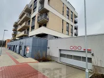 Pronájem garážového stání, Praha - Třebonice, K metru, 15 m2