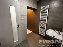 Pronájem bytu 1+kk, Žirovnice, Havlíčkovo náměstí, 32 m2