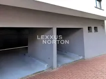 Pronájem garážového stání, Praha - Košíře, Tůmova, 15 m2