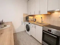 Prodej bytu 2+kk, Praha - Troja, Hnězdenská, 43 m2