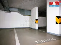 Prodej garážového stání, Praha, Poděbradská, 12 m2