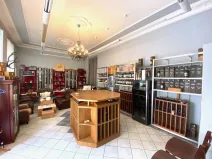 Prodej obchodního prostoru, Karlovy Vary, Mariánskolázeňská, 68 m2