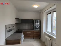 Pronájem bytu 2+1, Sokolov, Sokolovská, 56 m2