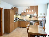 Pronájem bytu 3+kk, Praha - Prosek, Zubrnická, 81 m2