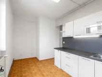 Prodej bytu 3+1, Bílovec, Radotínská, 57 m2