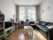 Prodej bytu 1+kk, Praha - Vršovice, Sevastopolská, 33 m2