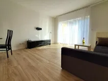Pronájem bytu 2+kk, Jesenice, Za Rybníkem, 56 m2