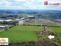 Prodej komerčního pozemku, Úsilné, 1632 m2