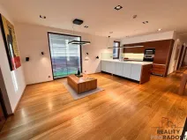 Prodej bytu 3+kk, Olomouc, Chválkovická, 83 m2