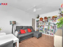 Prodej bytu 2+kk, Hradec Králové - Slezské Předměstí, Myslivečkova, 43 m2