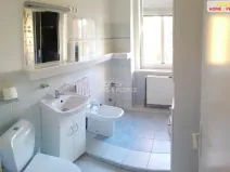 Prodej bytu 2+1, Cheb, Americká, 85 m2