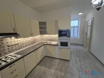 Pronájem bytu 1+1, Praha - Smíchov, Lidická, 37 m2