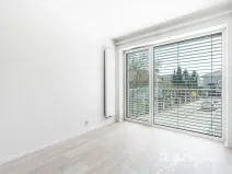 Pronájem bytu 1+kk, Praha - Hostavice, Českobrodská, 31 m2