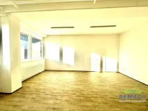 Pronájem kanceláře, Uherský Brod, U Korečnice, 57 m2