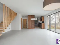 Pronájem rodinného domu, Květnice, Na Ladech, 110 m2