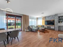 Prodej rodinného domu, Zásmuky, Za Tofou, 143 m2