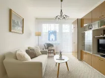 Pronájem bytu 2+kk, Praha, Rajmonova, 43 m2