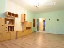 Pronájem bytu 2+1, Jindřichův Hradec, sídliště Vajgar, 62 m2