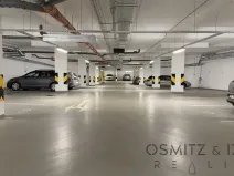 Pronájem garážového stání, Praha - Nusle, Závišova, 15 m2