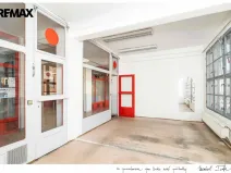 Pronájem obchodního prostoru, Zlín, třída Tomáše Bati, 25 m2