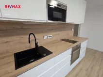 Pronájem bytu 1+kk, Kladno, V Bažantnici, 33 m2