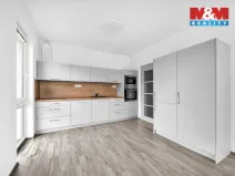 Pronájem bytu 2+kk, Pardubice - Pardubičky, Nová Tesla, 46 m2