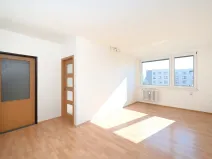 Pronájem bytu 2+kk, Praha - Bohnice, Zelenohorská, 42 m2