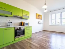 Pronájem bytu 2+kk, Praha, Ruská, 47 m2