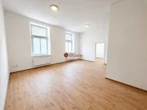 Pronájem kanceláře, Pardubice - Zelené Předměstí, třída Míru, 71 m2