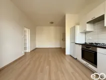 Pronájem bytu 2+kk, Praha, Bystřická, 43 m2