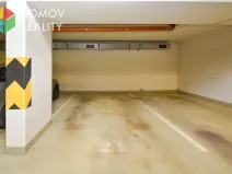 Pronájem garážového stání, Beroun, Nepilova, 12 m2