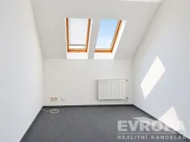 Pronájem skladu, Liberec - Liberec III-Jeřáb, Hanychovská, 10 m2