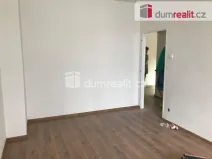 Pronájem bytu 3+1, Praha - Černý Most, Generála Janouška, 17 m2