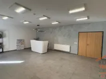 Pronájem výrobních prostor, Hradec Králové, U Fotochemy, 220 m2