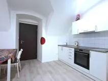 Pronájem bytu 2+kk, Benešov, Masarykovo náměstí, 44 m2