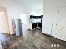 Pronájem bytu 3+1, Praha - Nusle, náměstí Generála Kutlvašra, 100 m2