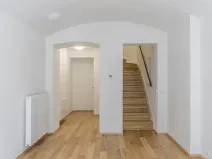 Pronájem bytu 2+kk, Praha - Vršovice, Charkovská, 49 m2