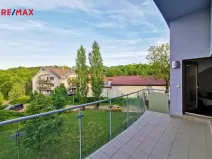 Pronájem bytu 4+kk, Praha - Hrdlořezy, Hrdlořezská, 99 m2