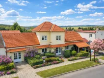 Prodej apartmánu, Štítary, 665 m2