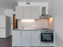 Pronájem bytu 1+kk, Praha - Vysočany, Sokolovská, 28 m2