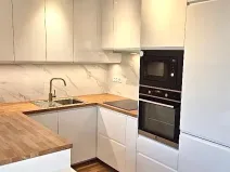 Pronájem bytu 2+kk, Praha - Strašnice, Zvěřinova, 46 m2