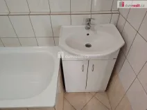 Pronájem bytu 1+kk, Děčín - Děčín III-Staré Město, Jezdecká, 19 m2