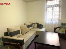 Pronájem bytu 2+kk, Karlovy Vary, Bělehradská, 37 m2